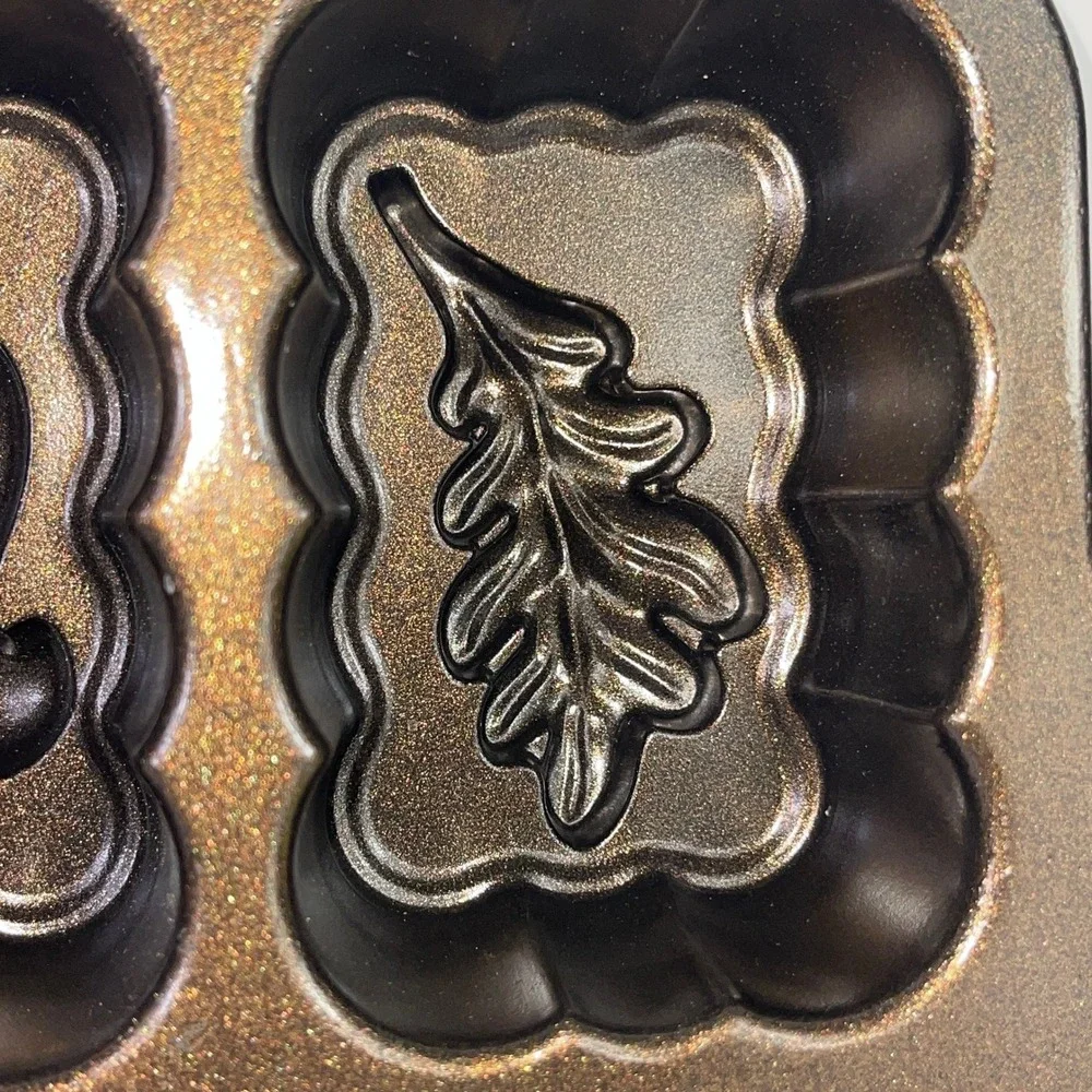 Williams Sonoma Nordic Ware Fall Harvest Loaf Pan Bronze 6 Cavity Cast Aluminum
